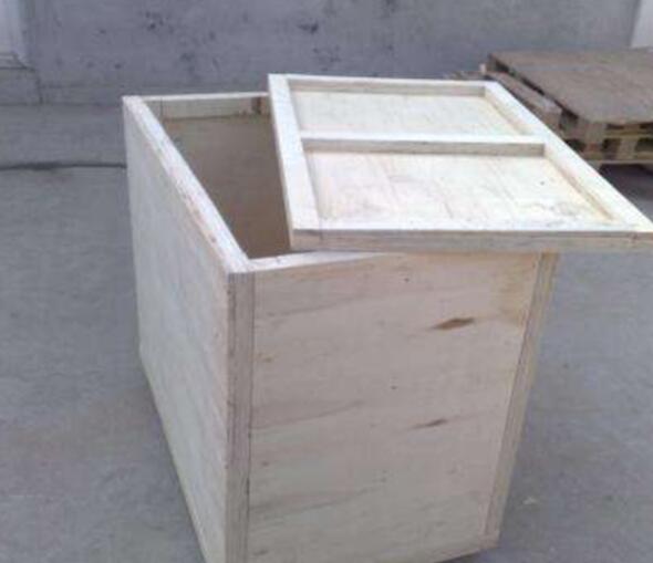 [重型紙箱廠家]重型紙箱壓痕槽有哪些設(shè)計(jì)特點(diǎn)？